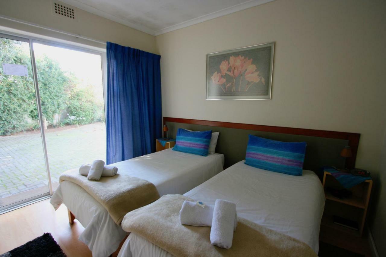 Clouds Guest House Durbanville Exterior photo