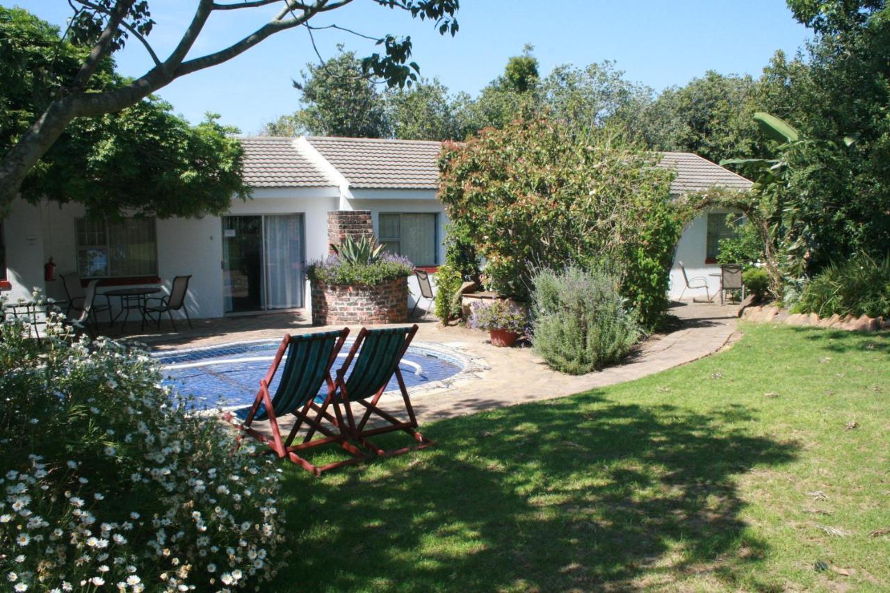 Clouds Guest House Durbanville Exterior photo