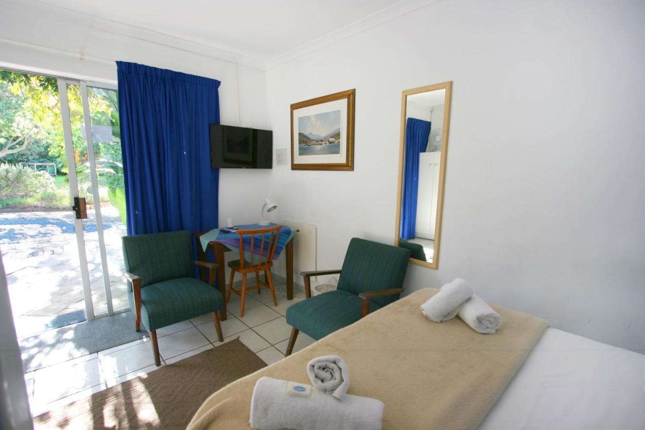 Clouds Guest House Durbanville Exterior photo